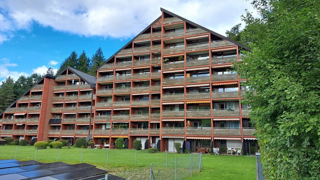 Selten: 4 Zimmer mit Balkon, Tiefgarage, Sauna und Schwimmbad im Haus – Baiersbronn-Tonbach